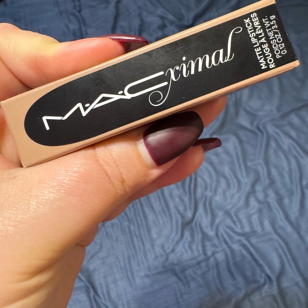 MAC Cosmetics lipstick folio nwt never used never swatched